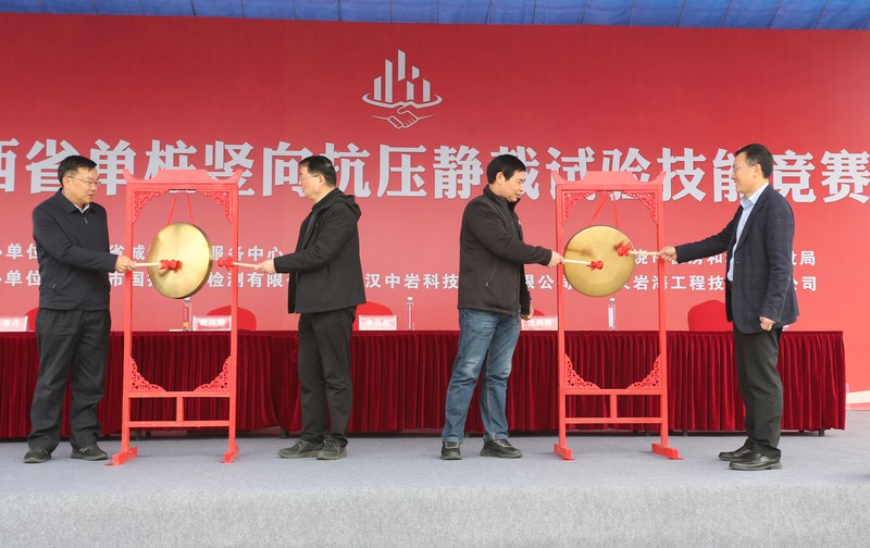 e47fcf9b687bff38ca0788f4496c37ce.jpg fd52f34adab73b3203034ce69193b38.jpg