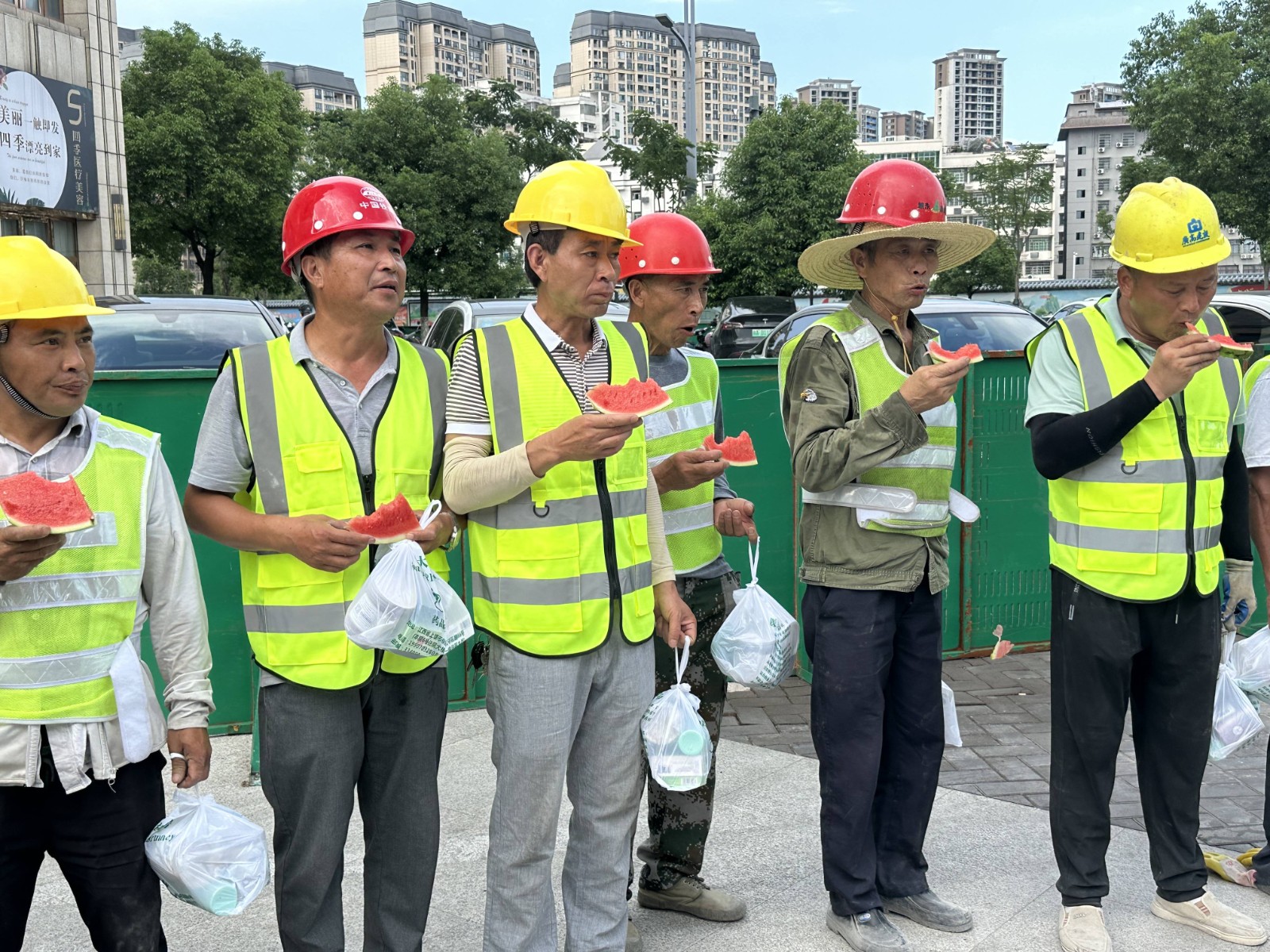 140e0e9ed86b3043e11f7cce9a93cb06.jpg 140e0e9ed86b3043e11f7cce9a93cb06.jpg