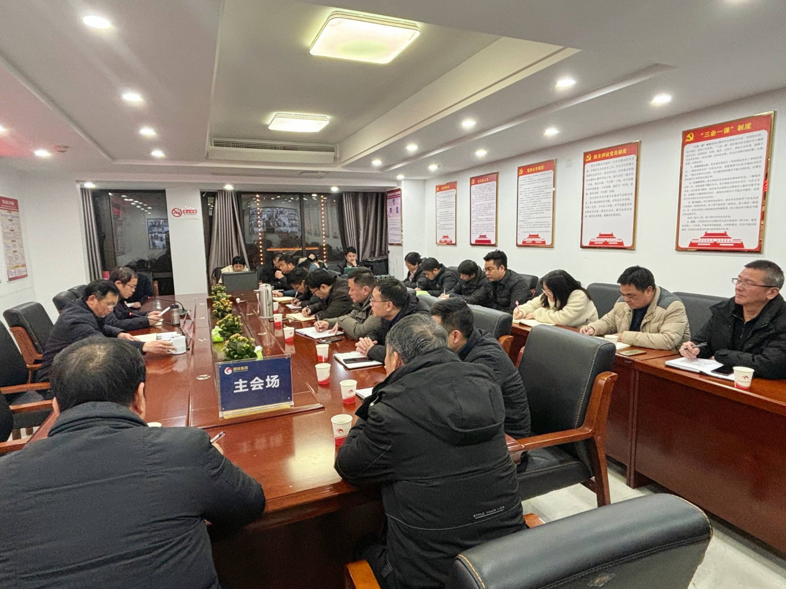 8b6b39df9e19ae781fdcb46c4a2c84a5.jpg 8b6b39df9e19ae781fdcb46c4a2c84a5.jpg