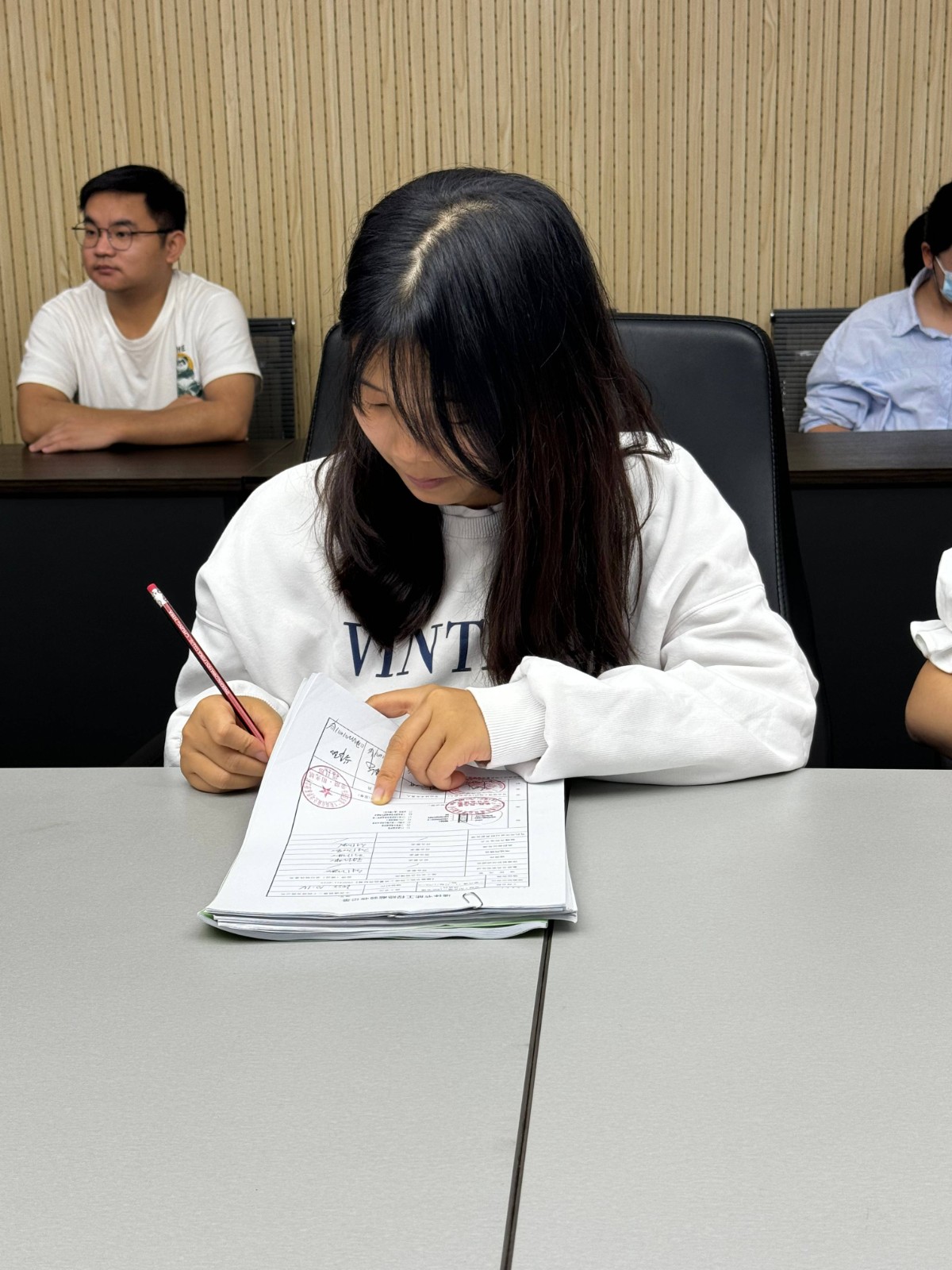 b24718163231b45783e21f7b763e7083.jpg b24718163231b45783e21f7b763e7083.jpg