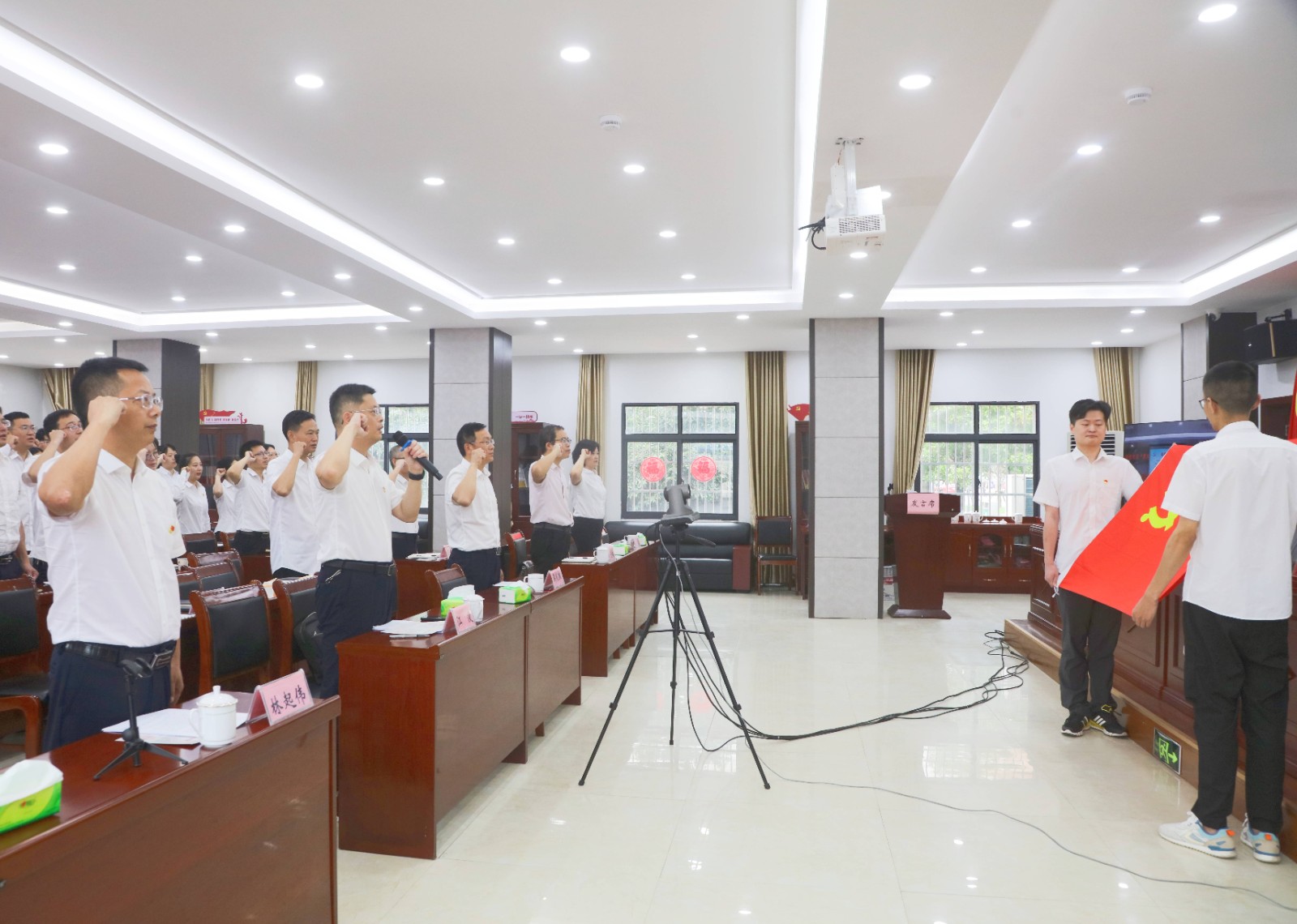 c402c5b5aad15b18e908b0112bd371af.jpg c402c5b5aad15b18e908b0112bd371af.jpg