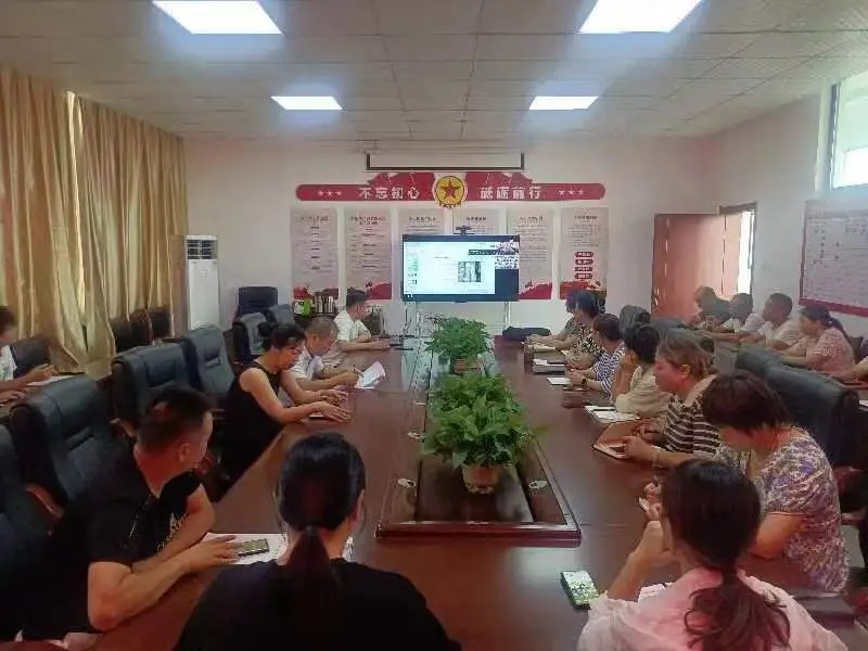 2752016986f236cb37cbf6a39d2db22f.jpg 3.jpg