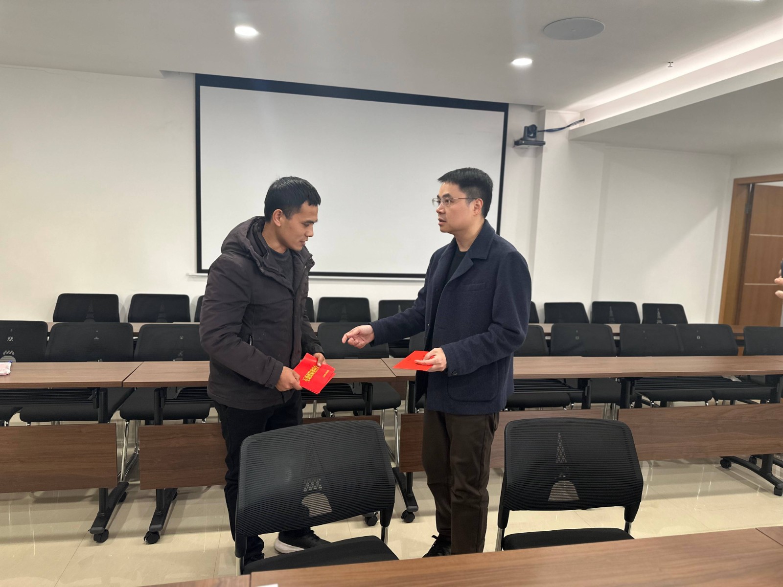 dbb63c852a7911f189c171d4fa5cf4f5.jpg 4(1).jpg